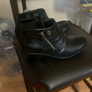 Like new Croft and Barrow